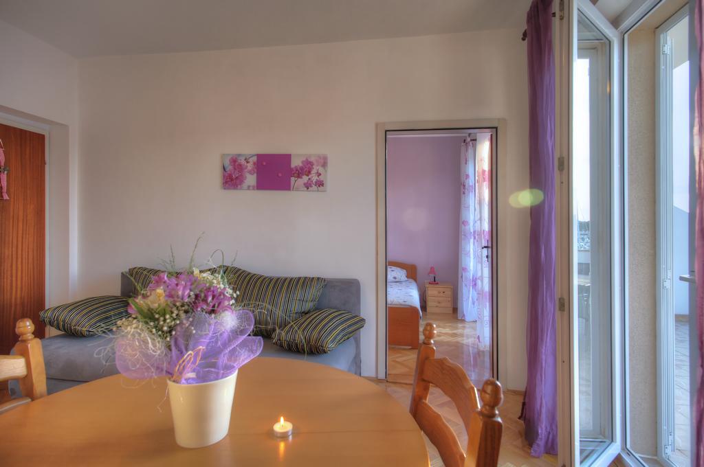 Apartments Irena يزيرا الغرفة الصورة