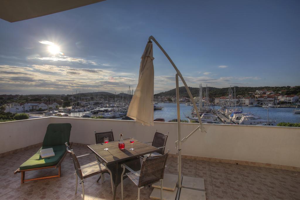 Apartments Irena يزيرا الغرفة الصورة