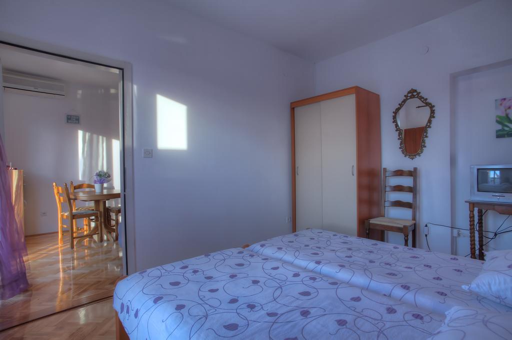 Apartments Irena يزيرا المظهر الخارجي الصورة